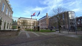 909575 Gezicht op het Johanna Hudiggebouw van de Universiteit Utrecht (Achter St. Pieter 200, voormalig Povinciehuis) ...